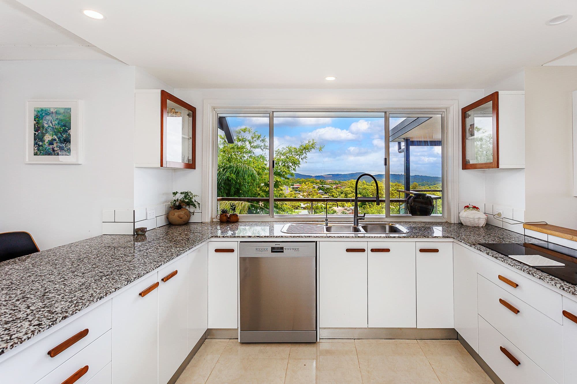 7 Macrobert Street, Highland Park QLD 4211, Highland Park - Thumbnail 8