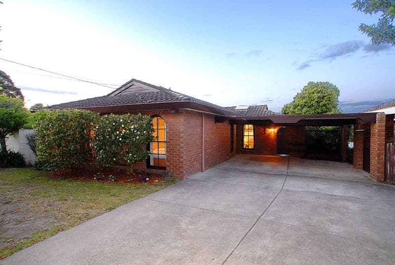 9 Viscount Drive, DONCASTER VIC 3108, Doncaster - Image 1