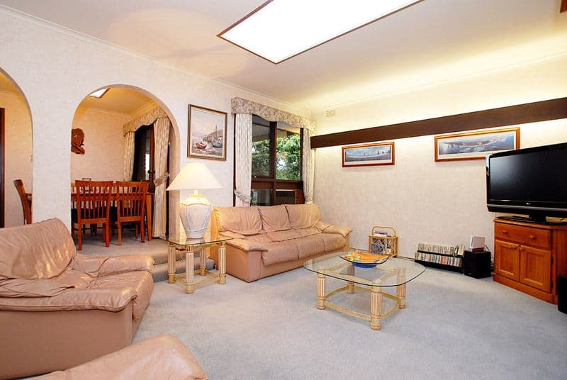9 Viscount Drive, DONCASTER VIC 3108, Doncaster - Thumbnail 3