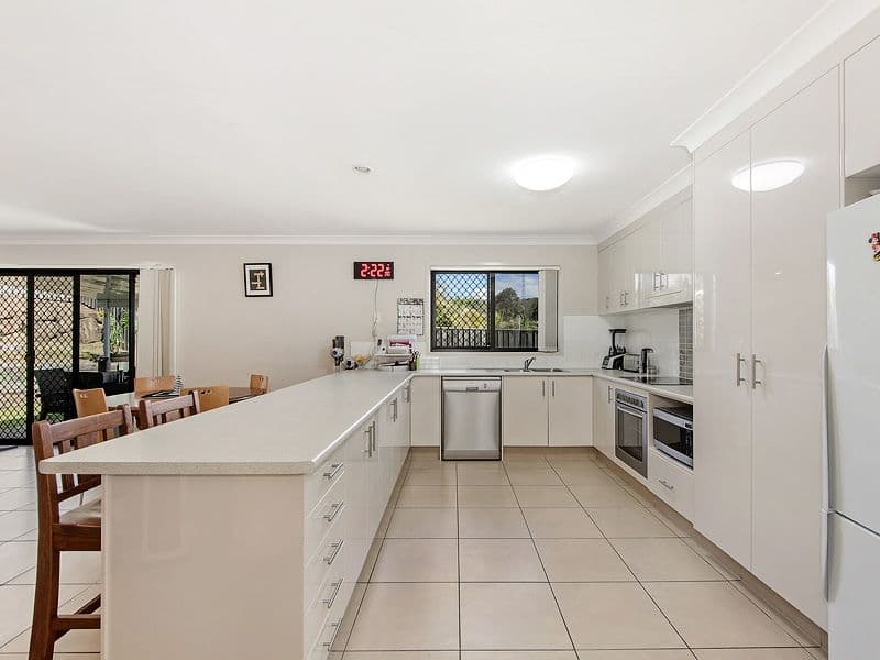 3 Haughton Street, Pacific Pines QLD 4211, Pacific Pines - Thumbnail 6