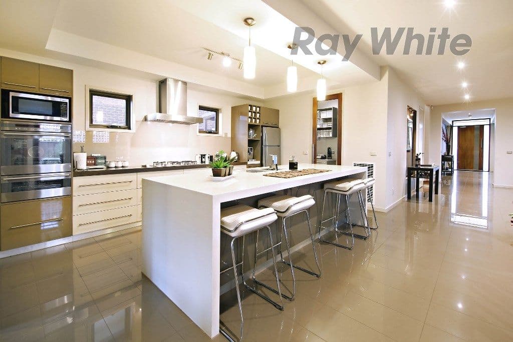 6 Haslewood Street, Point Cook VIC 3030, Point Cook - Thumbnail 4