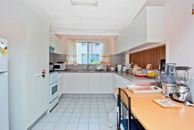 20 Monaco Street, SURFERS PARADISE QLD 4217, Surfers Paradise - Thumbnail 4