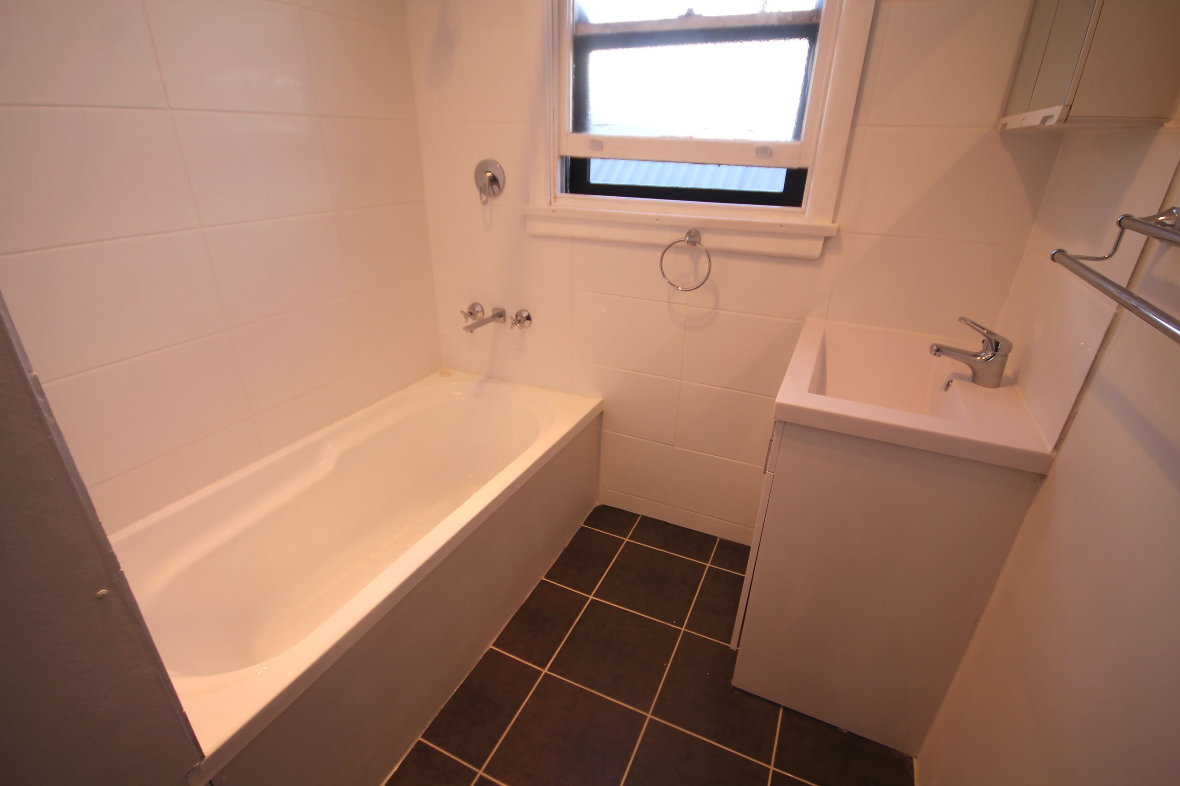 43 Yass Street, Young - Thumbnail 4