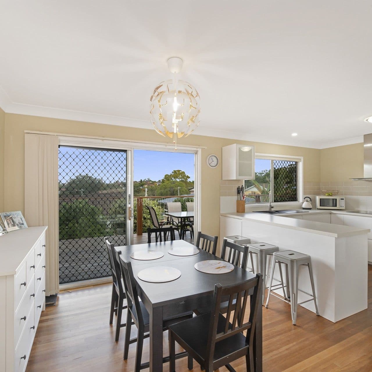 60 Flockton Street, Stafford Heights QLD 4053, Stafford Heights - Thumbnail 4
