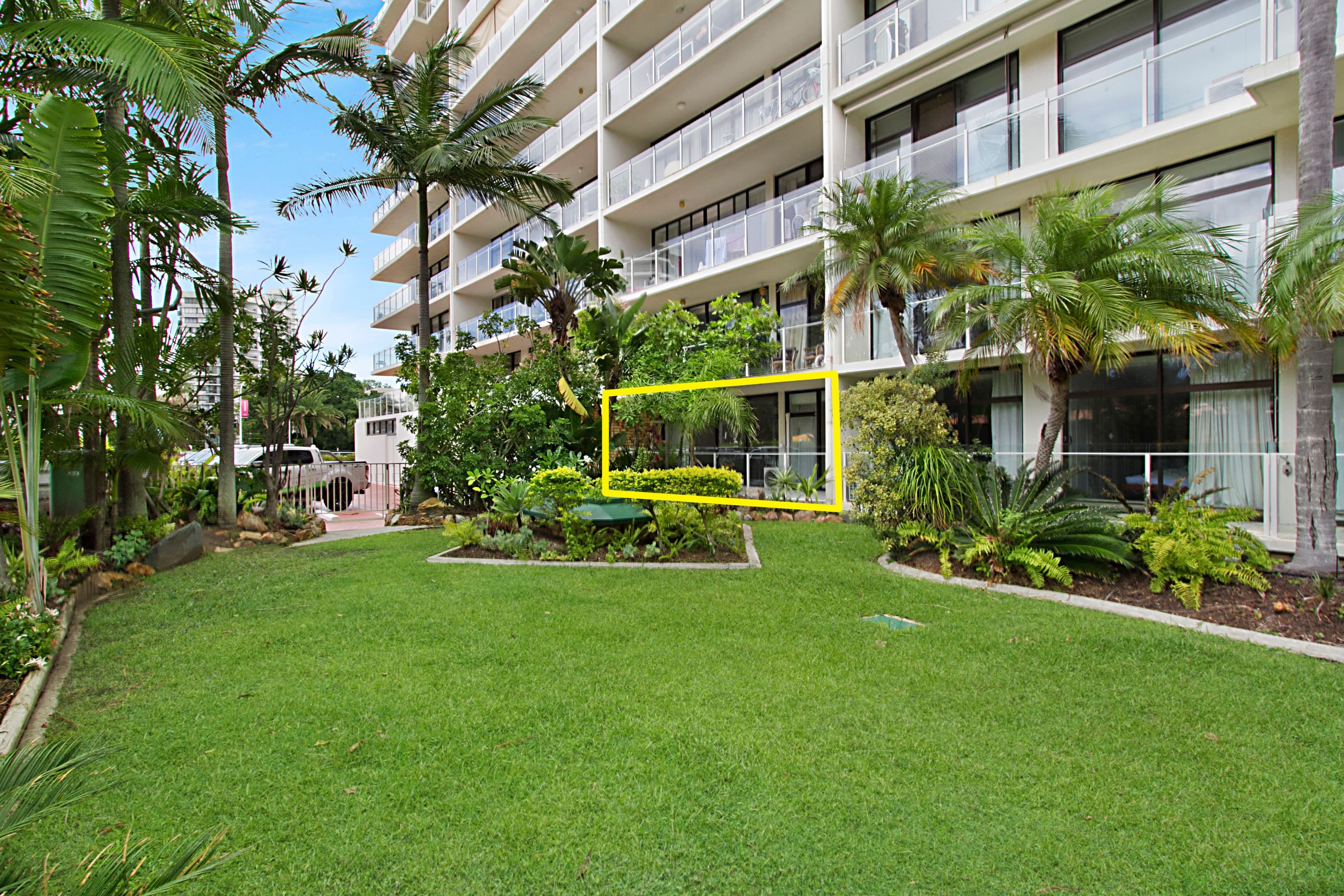 33 Thornton Street, Surfers Paradise QLD 4217, Surfers Paradise - Image 1