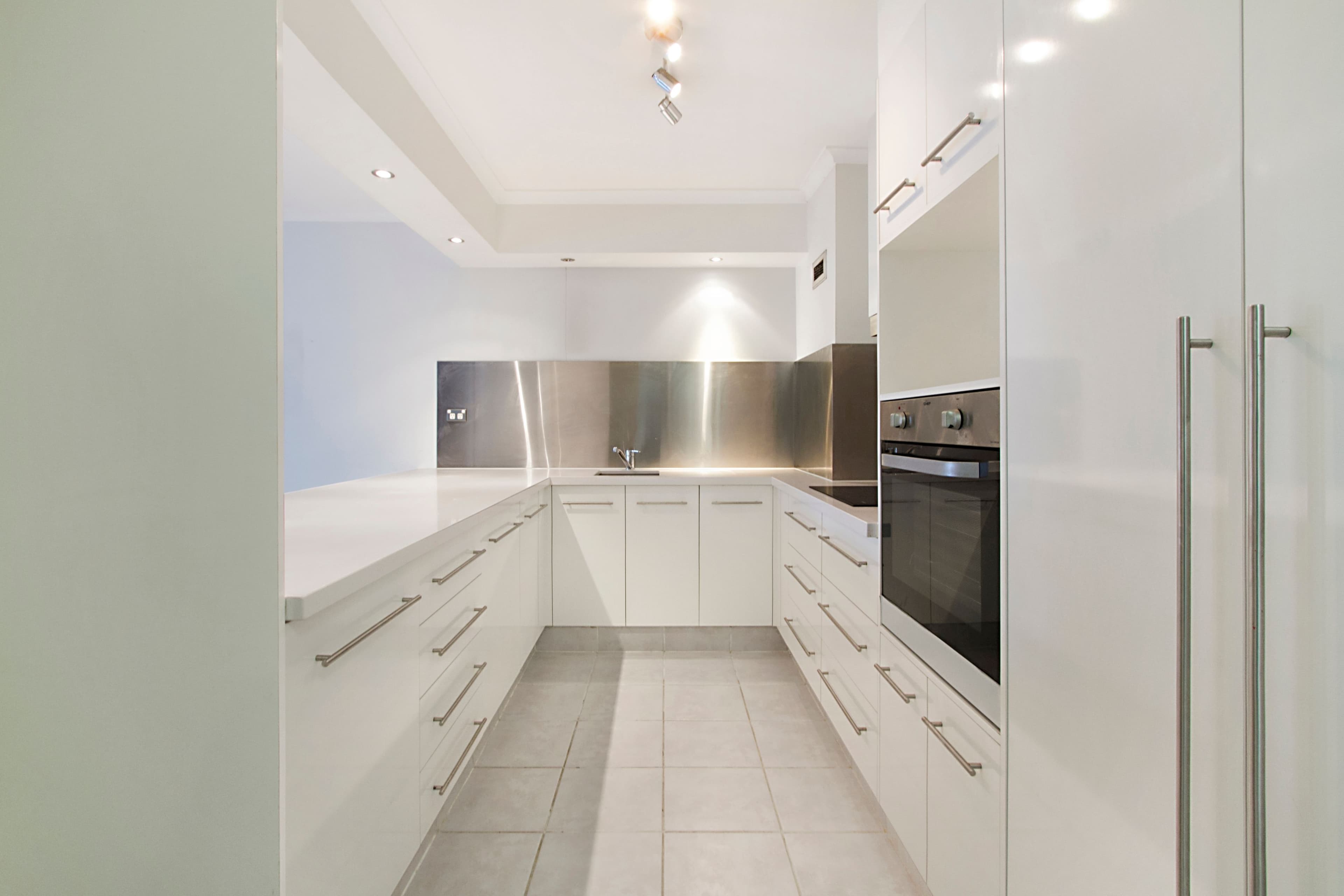 33 Thornton Street, Surfers Paradise QLD 4217, Surfers Paradise - Thumbnail 4