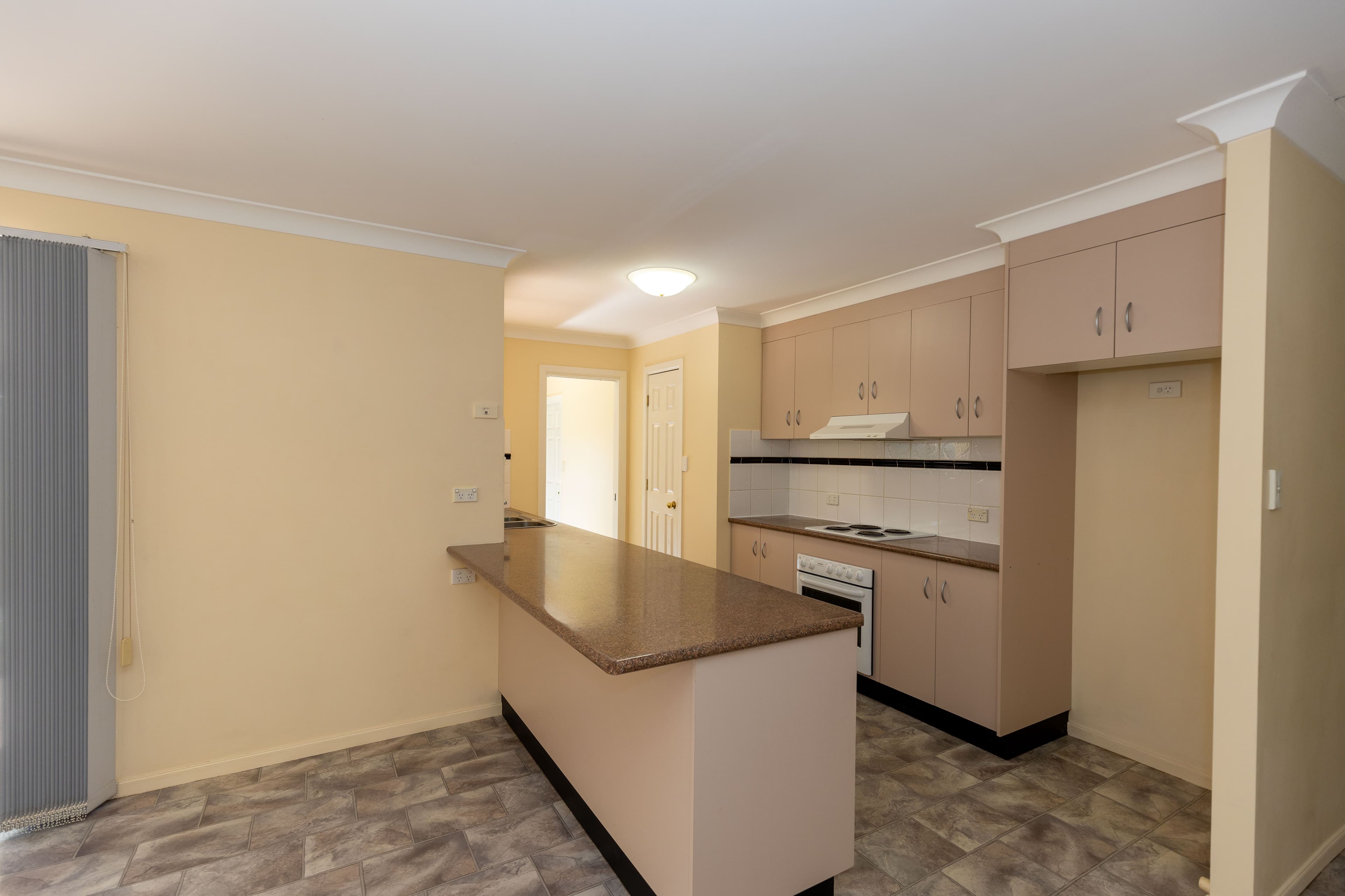 10 Deodara Drive, Inverell NSW 2360, Inverell - Thumbnail 5