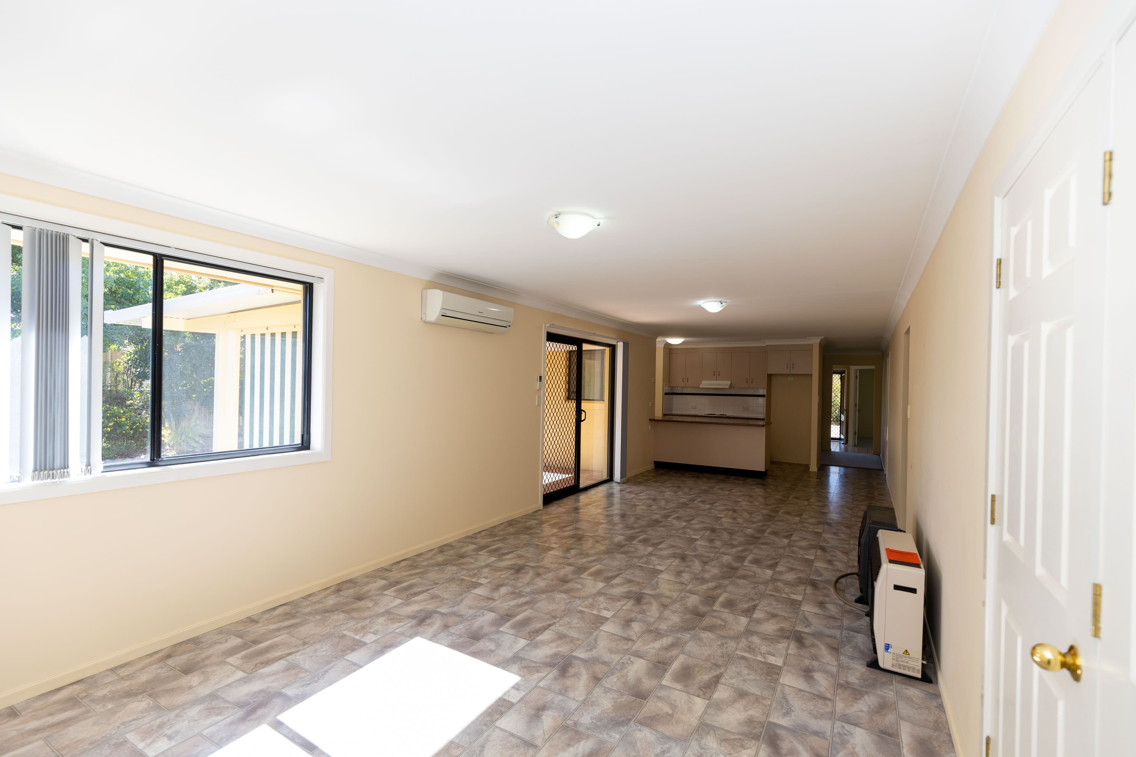 10 Deodara Drive, Inverell NSW 2360, Inverell - Thumbnail 8