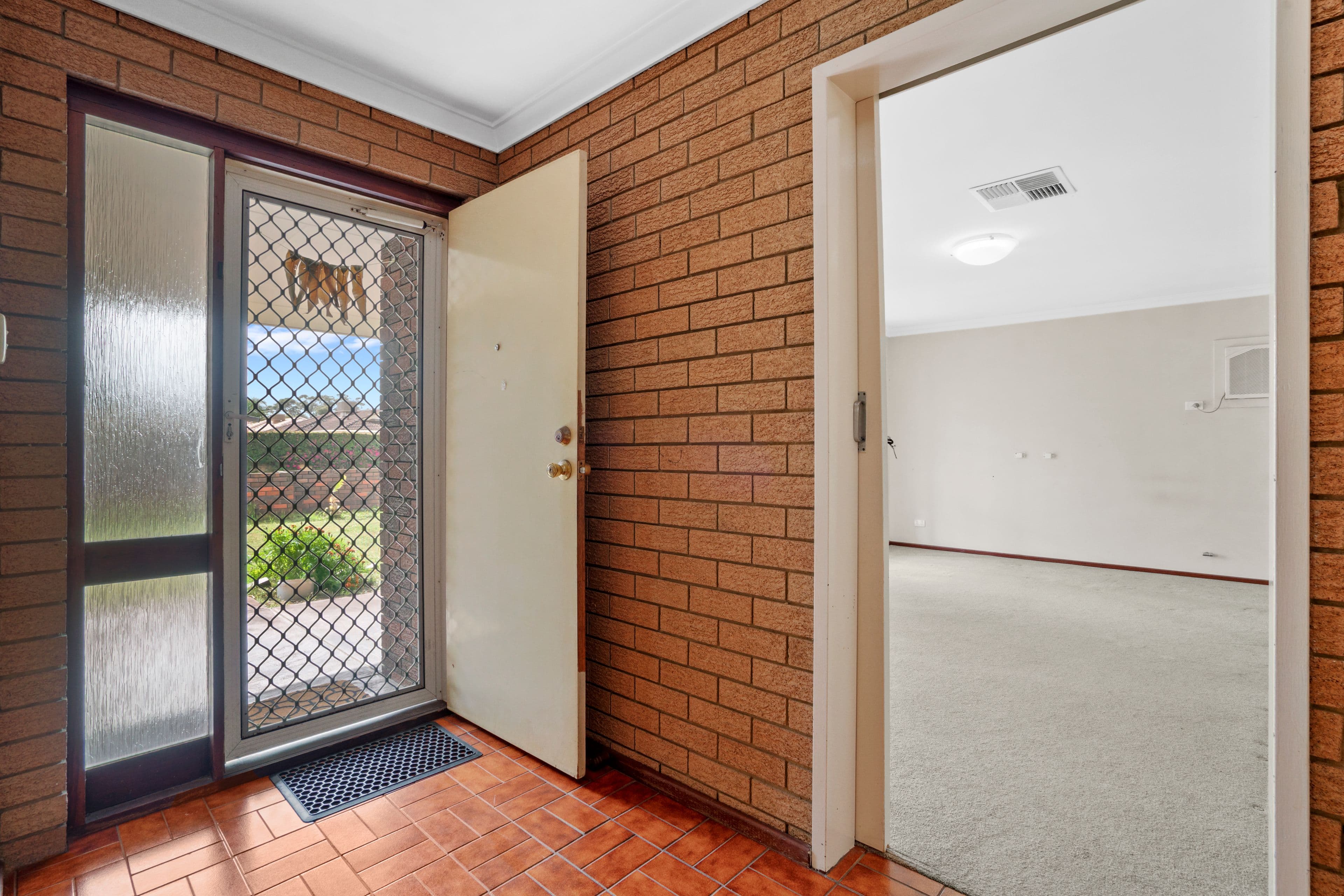 72 Stalker Road, Gosnells WA 6110, Gosnells - Thumbnail 4