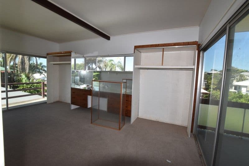 10 Glegg Street, West Gladstone QLD 4680, West Gladstone - Thumbnail 4