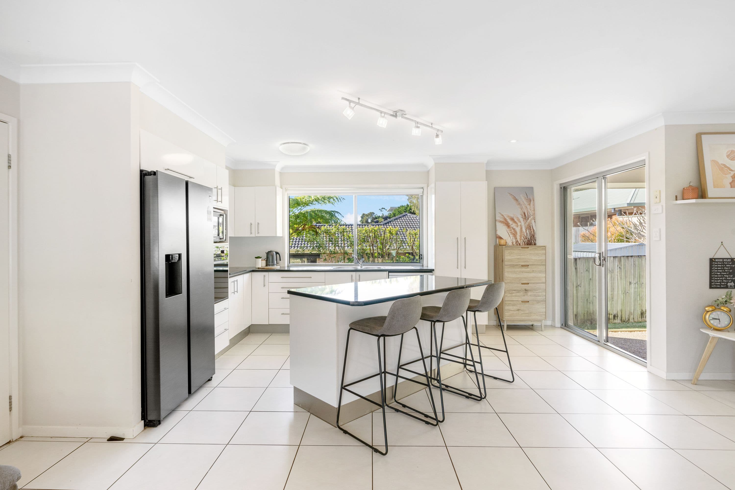 5 Liana Court, Banora Point NSW 2486, Banora Point - Thumbnail 3