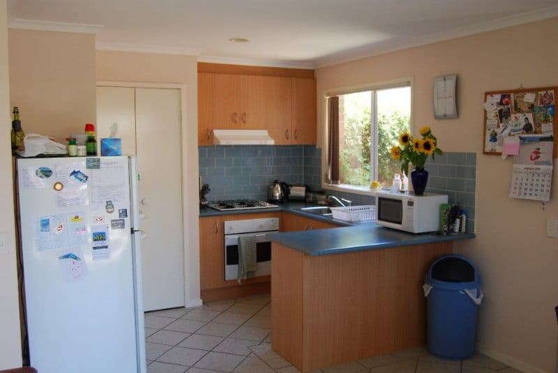 5 Larissa Street, HEIDELBERG WEST VIC 3081, Heidelberg West - Thumbnail 3