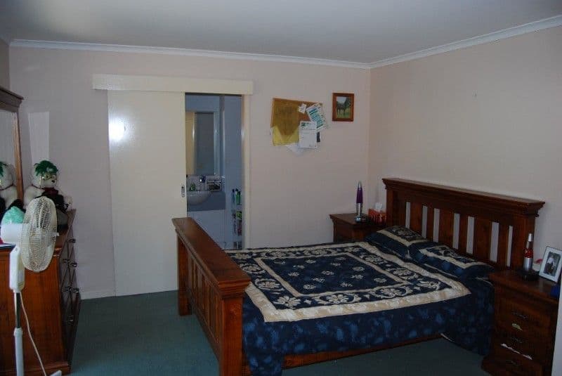 5 Larissa Street, HEIDELBERG WEST VIC 3081, Heidelberg West - Thumbnail 5