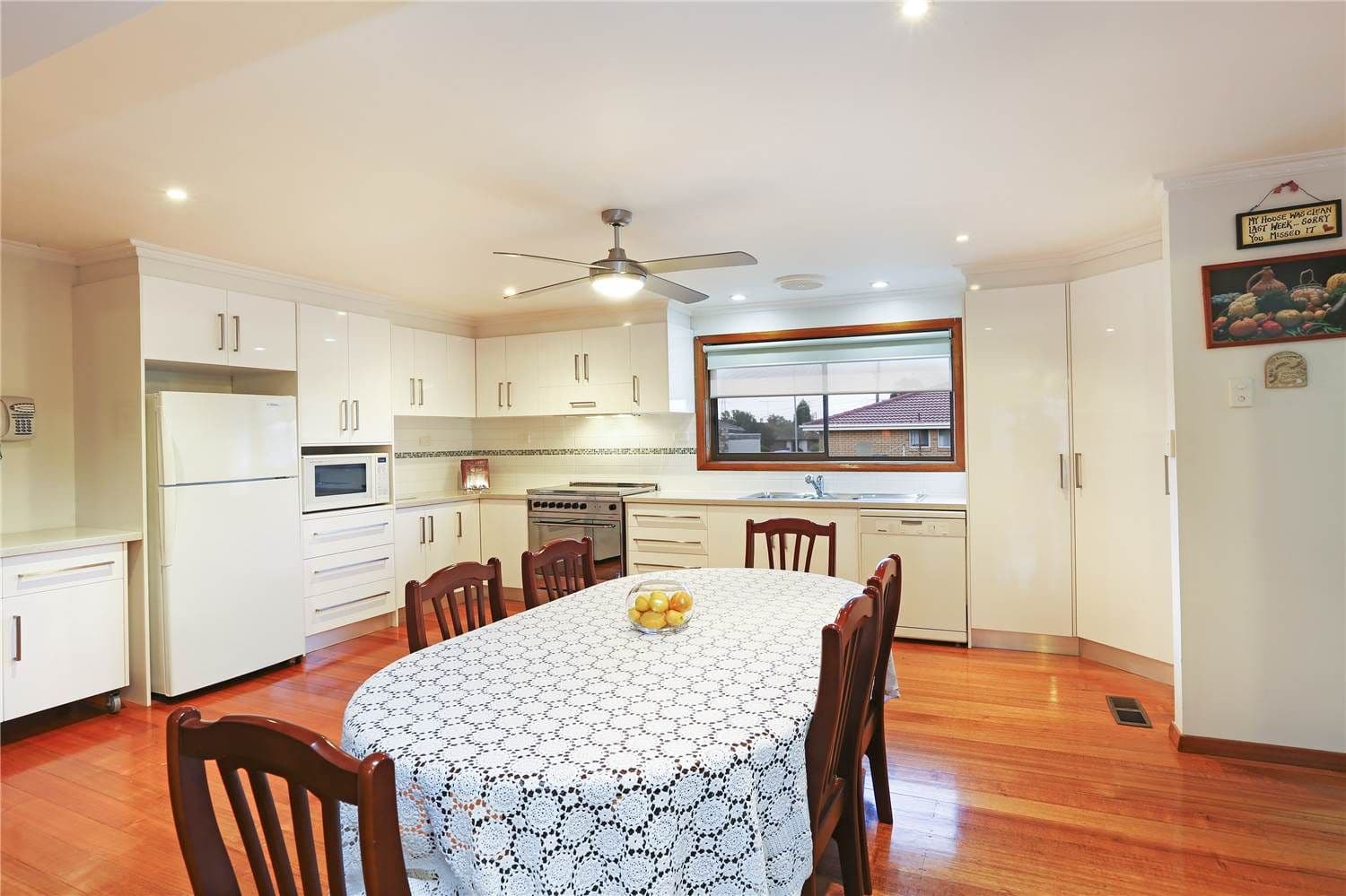 10 Bluegum Court, CORIO VIC 3214, Corio - Thumbnail 4