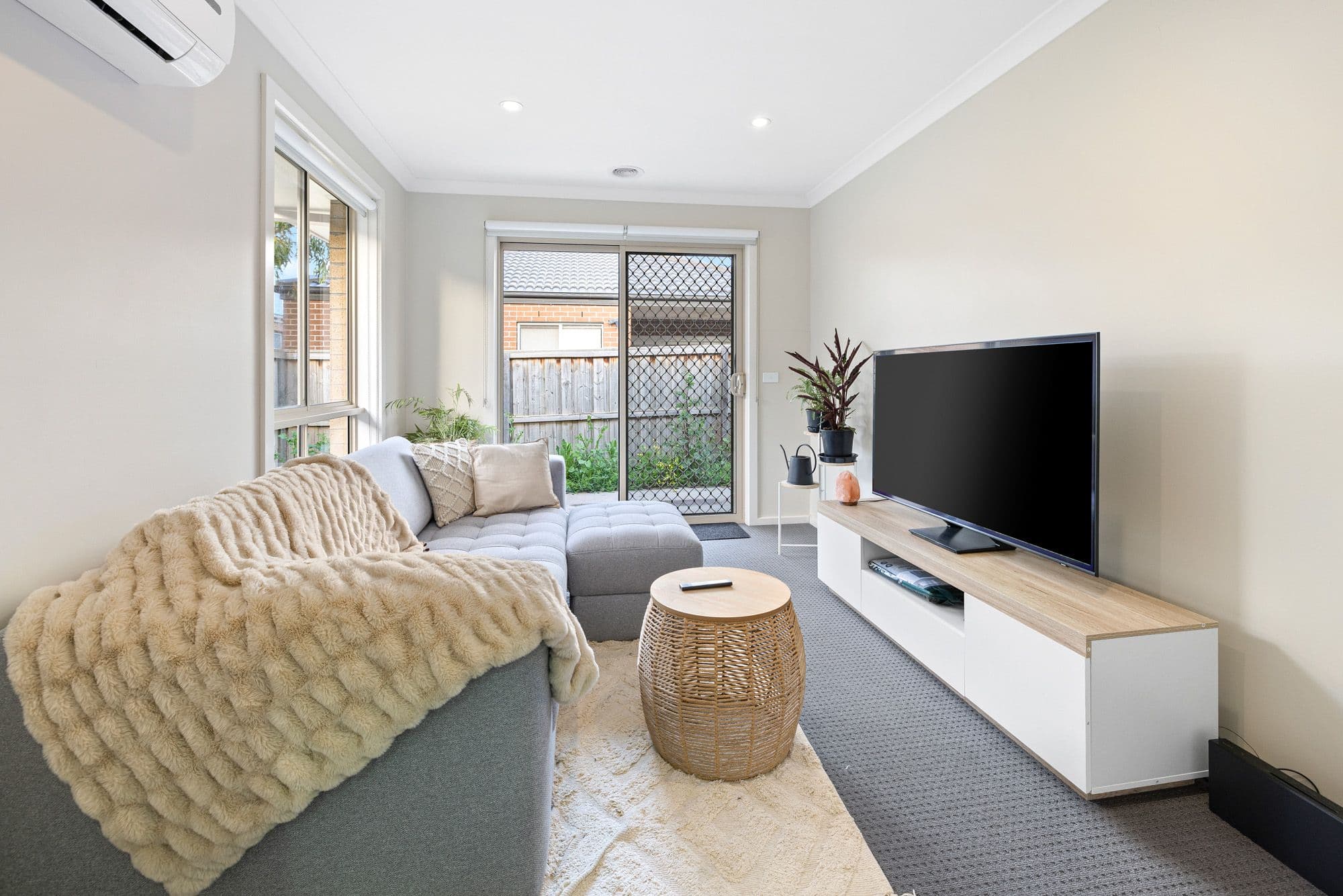 11 Oradala Rise, Werribee VIC 3030, Werribee - Thumbnail 4