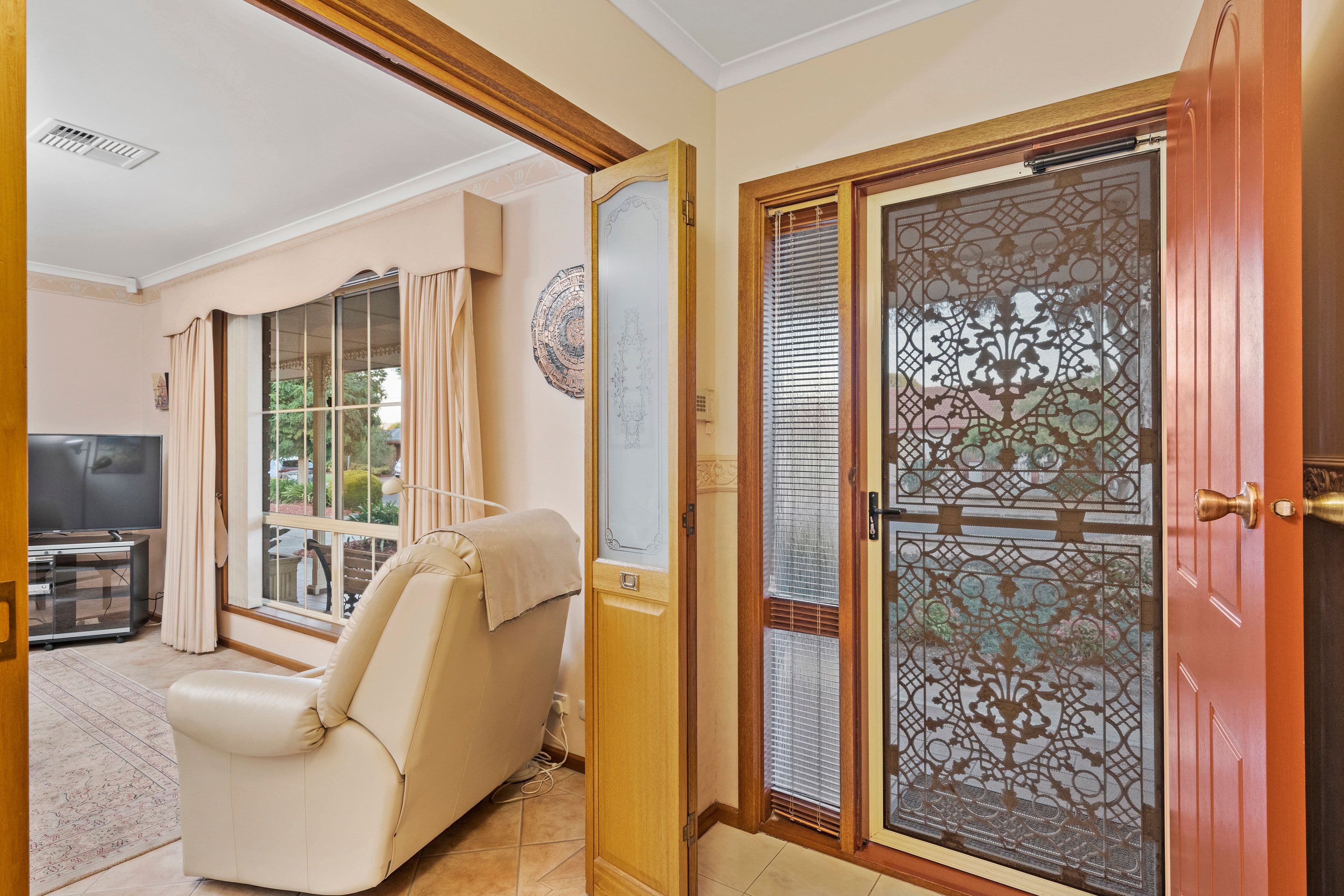6 Lincoln Road, Paradise SA 5075, Paradise - Thumbnail 3