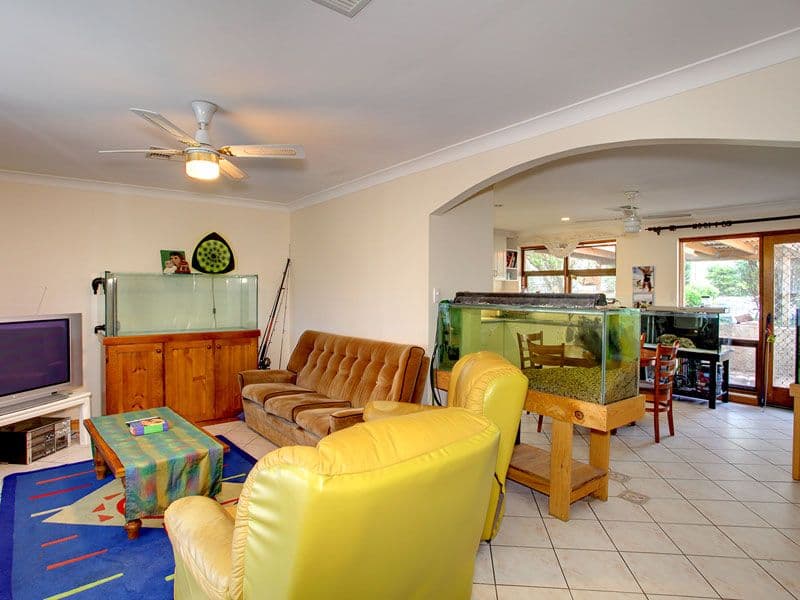 16 Armstrong Street, SELLICKS BEACH SA 5174, Sellicks Beach - Thumbnail 5