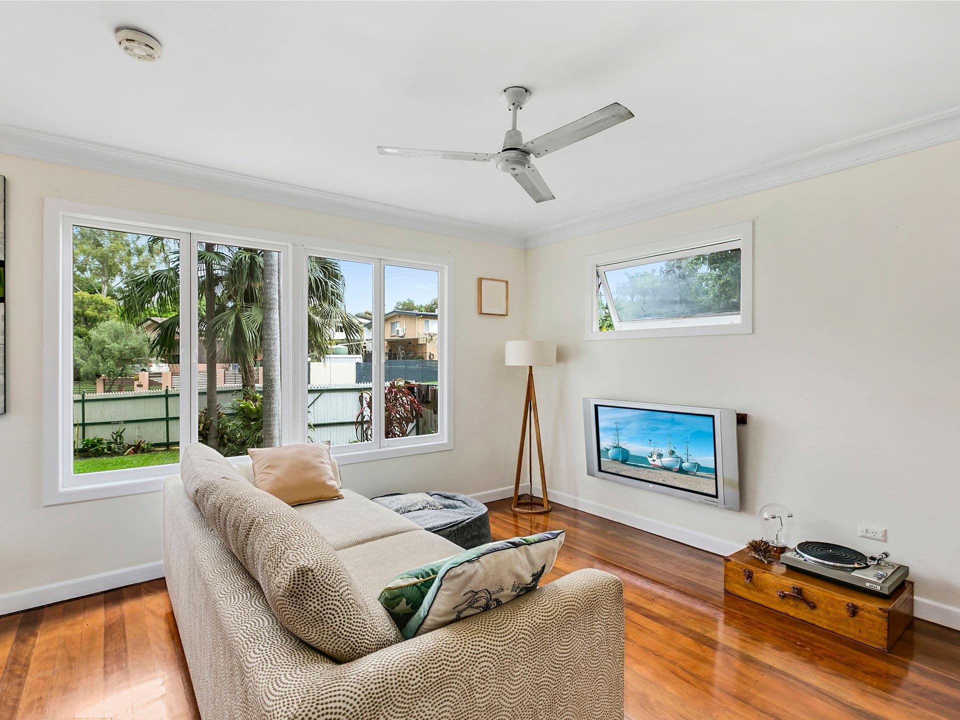 10 Grandview Parade, Caringbah South - Thumbnail 2