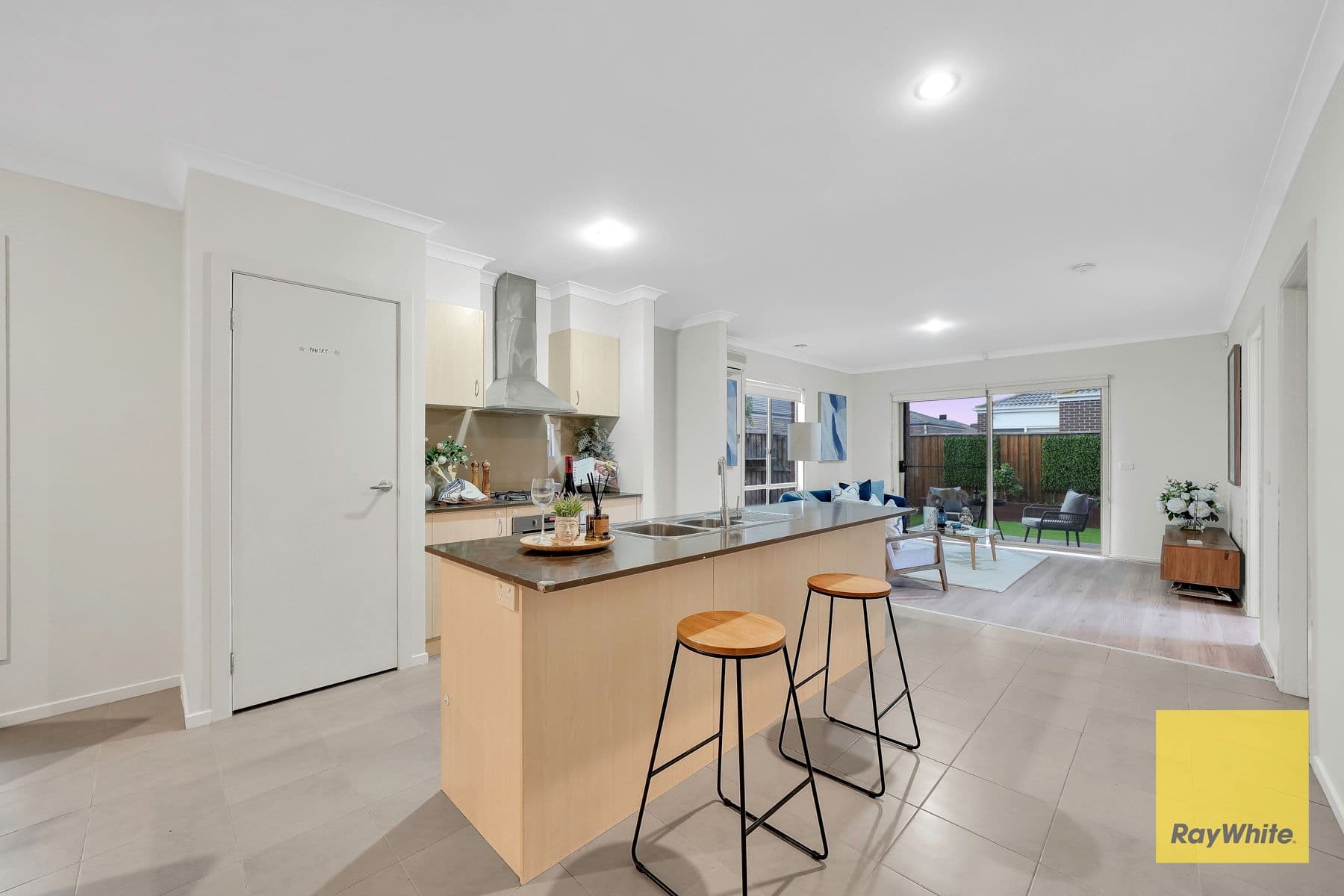 34 Elsmore Street, Tarneit VIC 3029, Tarneit - Thumbnail 6