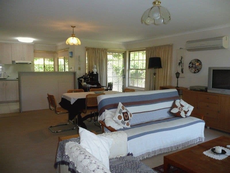 14 Greenlanes Road, ASHGROVE QLD 4060, Ashgrove - Thumbnail 2
