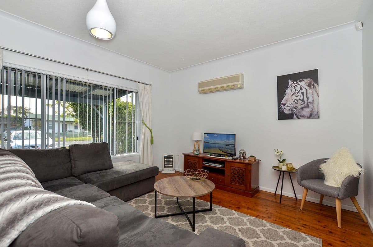 24 Pozieres Avenue, Umina Beach - Thumbnail 3