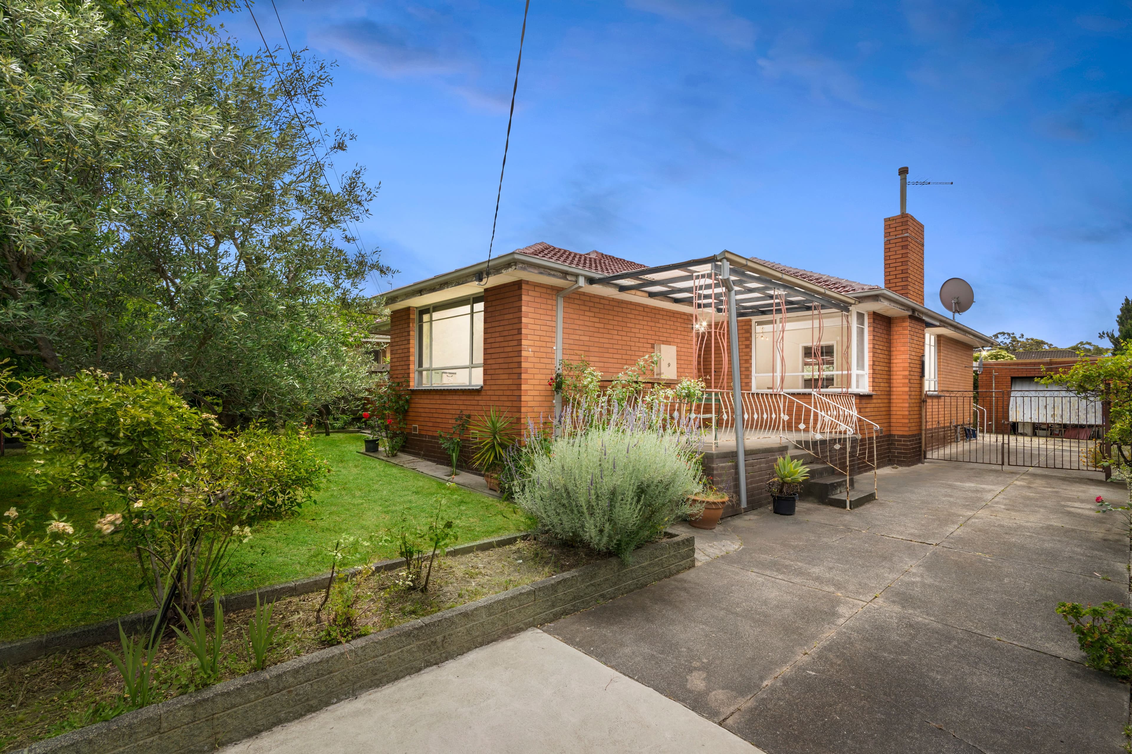 9 Dennis Street, Clayton VIC 3168, Clayton - Image 1