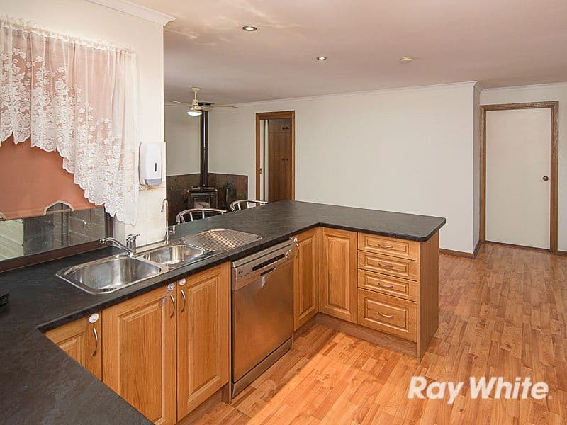 61 Ray Orr Drive, Mount Barker SA 5251, Mount Barker - Thumbnail 3
