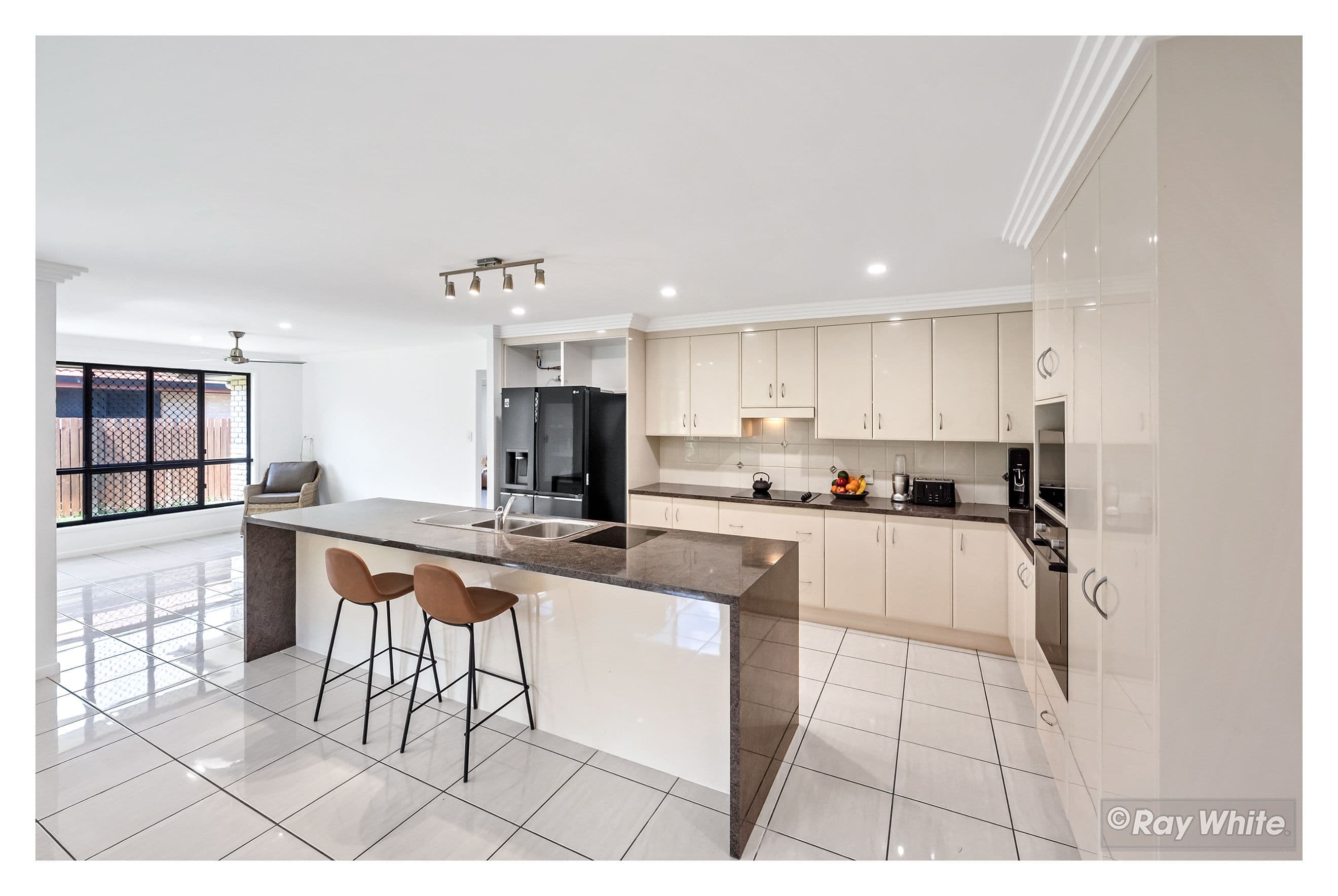 49 Sunset Drive, Norman Gardens QLD 4701, Norman Gardens - Thumbnail 6