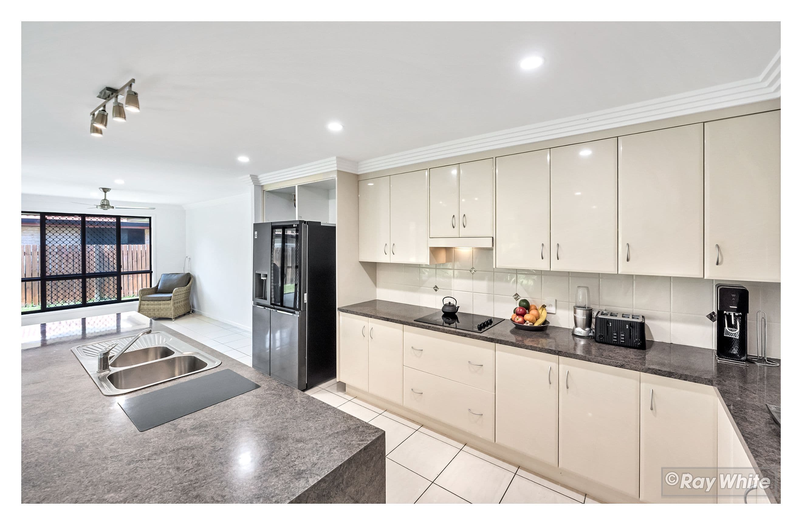 49 Sunset Drive, Norman Gardens QLD 4701, Norman Gardens - Thumbnail 7