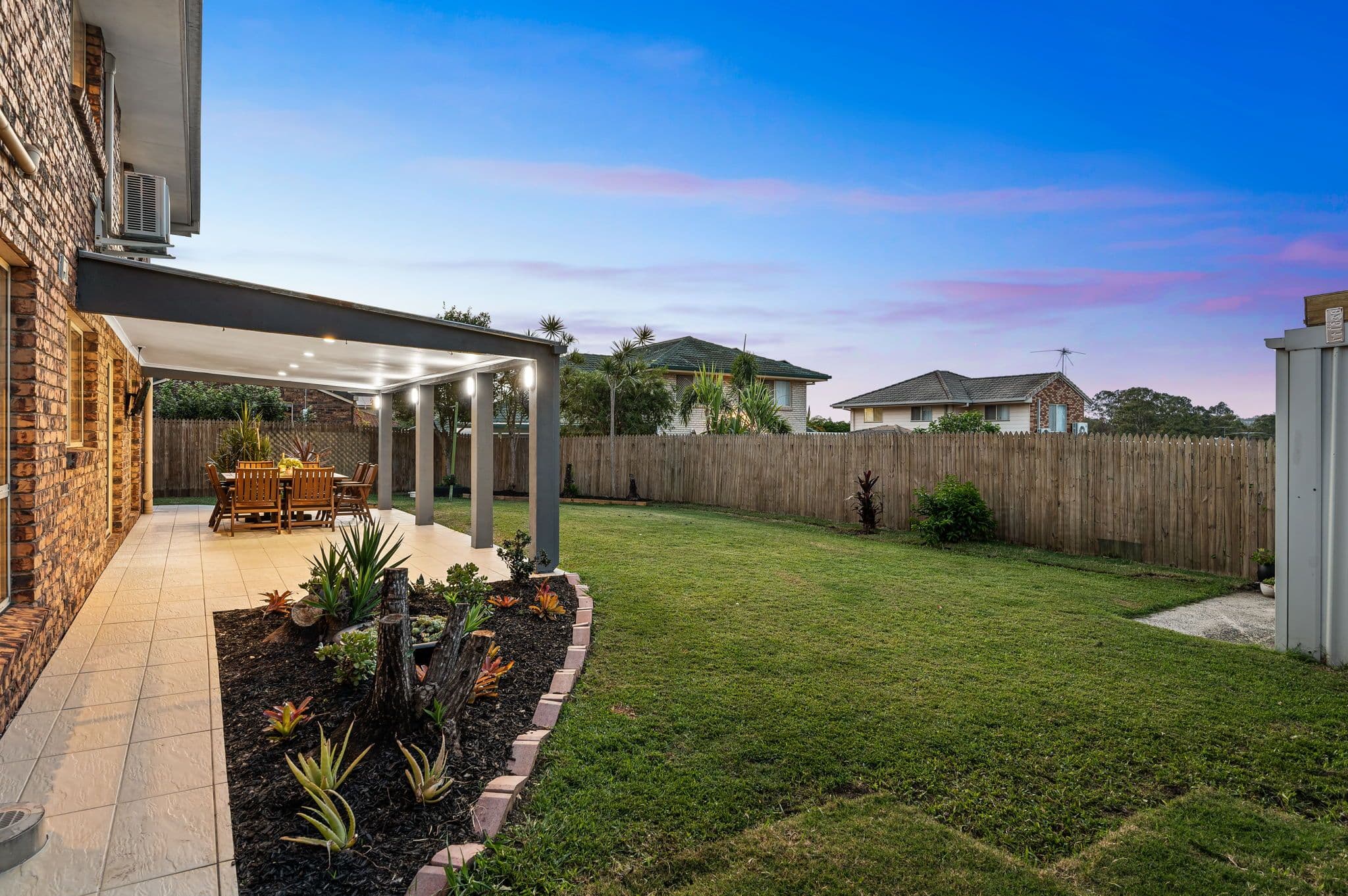 65 Blue Grass Crescent, Eight Mile Plains QLD 4113, Eight Mile Plains - Thumbnail 2