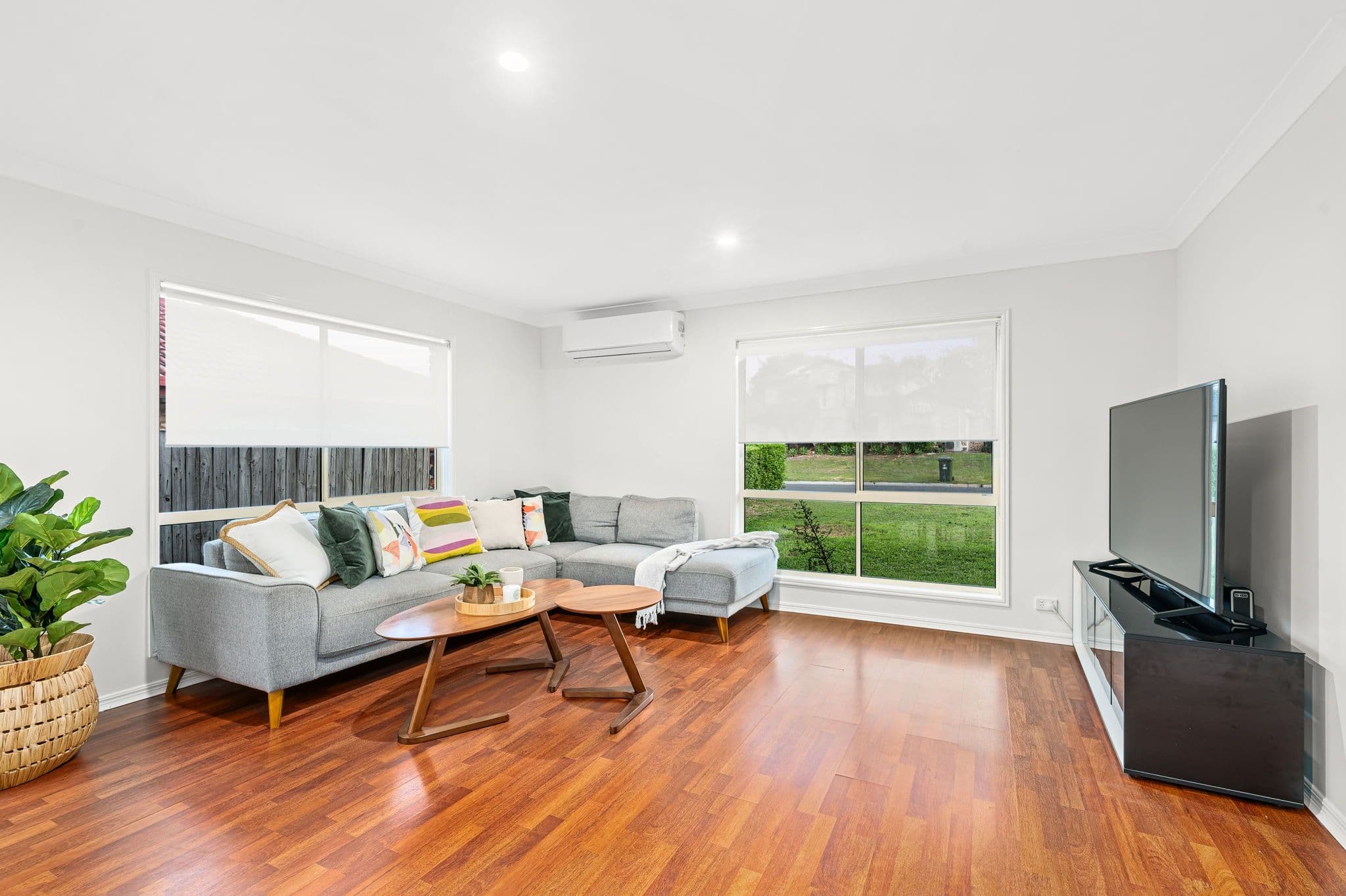 65 Blue Grass Crescent, Eight Mile Plains QLD 4113, Eight Mile Plains - Thumbnail 4
