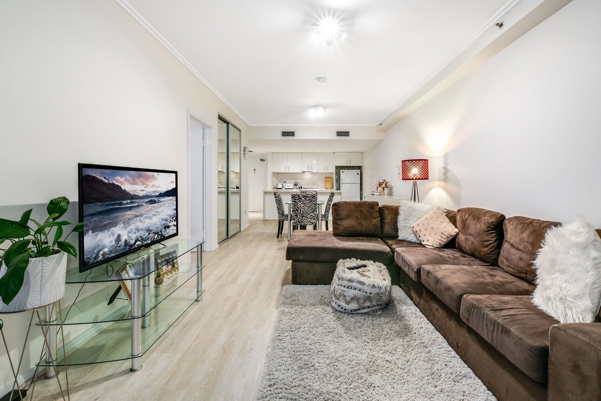 7 Bourke Street, Mascot NSW 2020, Mascot - Thumbnail 3