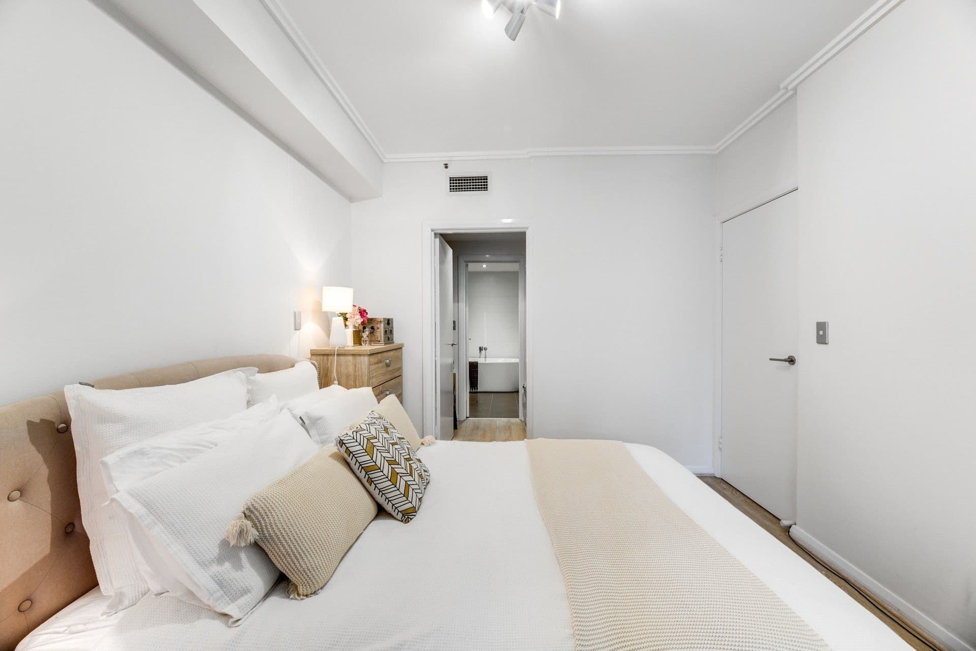 7 Bourke Street, Mascot NSW 2020, Mascot - Thumbnail 5