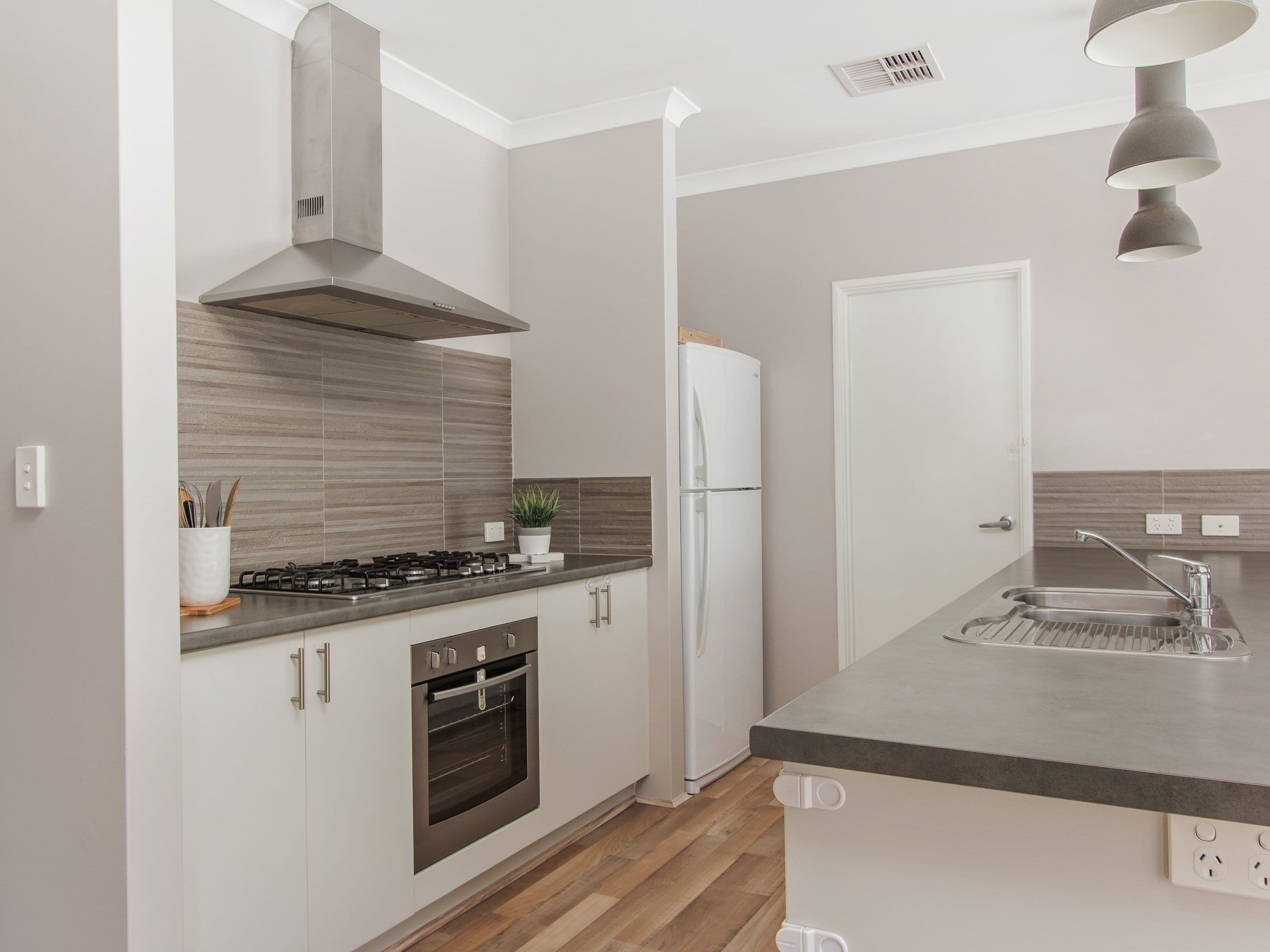 26 Firebrand Grove, Baldivis WA 6171, Baldivis - Thumbnail 4