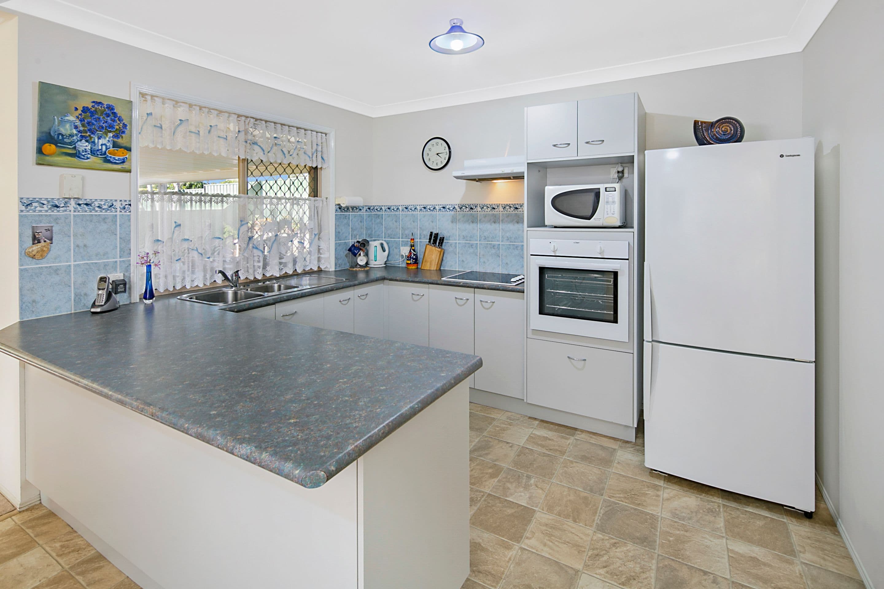 4 Melaleuca Place, Wynnum West QLD 4178, Wynnum West - Thumbnail 3