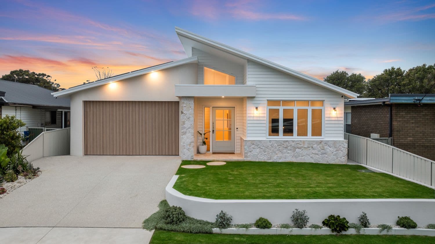 33 George Evans Road, Killarney Vale NSW 2261, Killarney Vale - Image 1