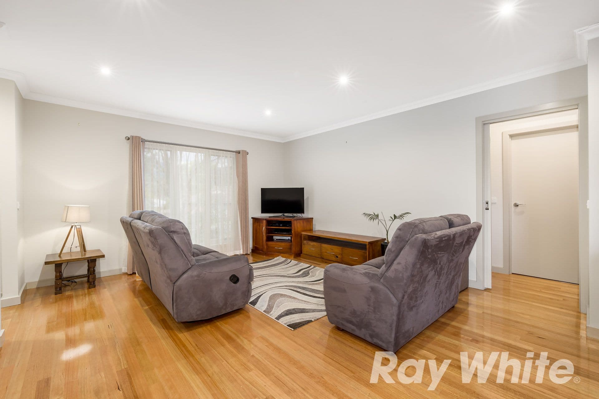 5 Charles Street, Kilsyth VIC 3137, Kilsyth - Thumbnail 4