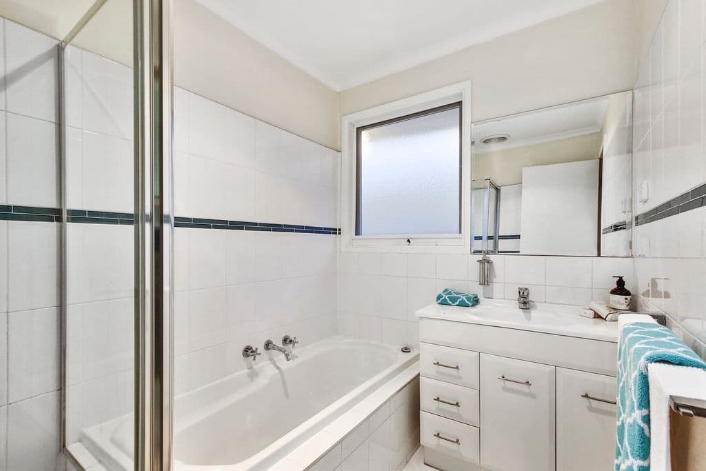 61 LANDSCAPE Drive, Mooroolbark VIC 3138, Mooroolbark - Thumbnail 6