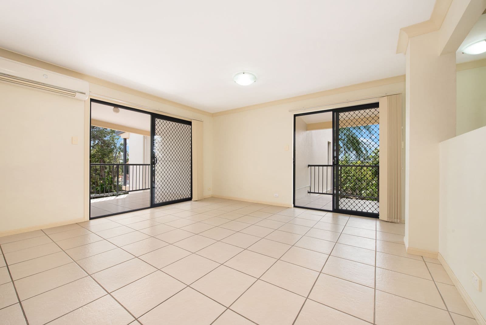 9 Freda Street, Upper Mount Gravatt QLD 4122, Upper Mount Gravatt - Thumbnail 4