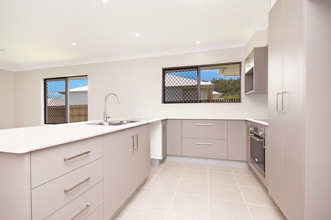 11 Merritt Court, DEERAGUN QLD 4818, Deeragun - Thumbnail 2