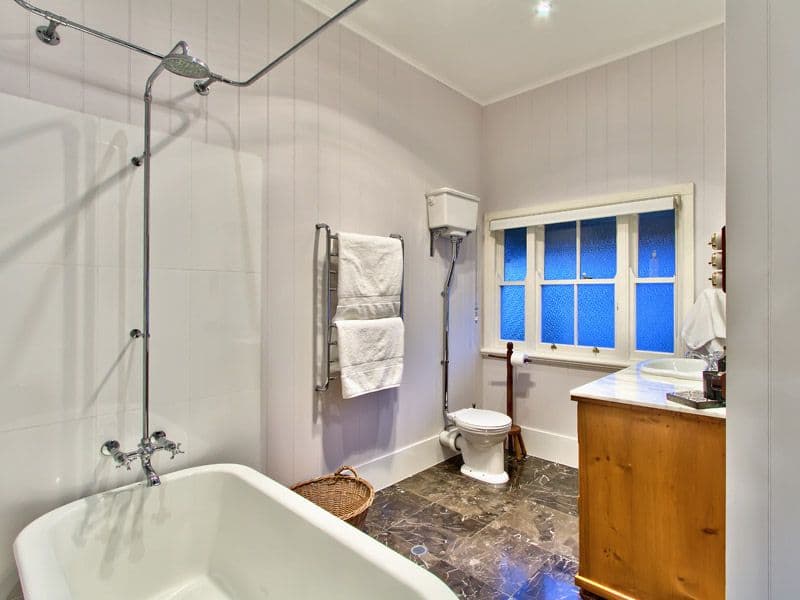 49 McIlwraith Avenue, NORMAN PARK QLD 4170, Norman Park - Thumbnail 5