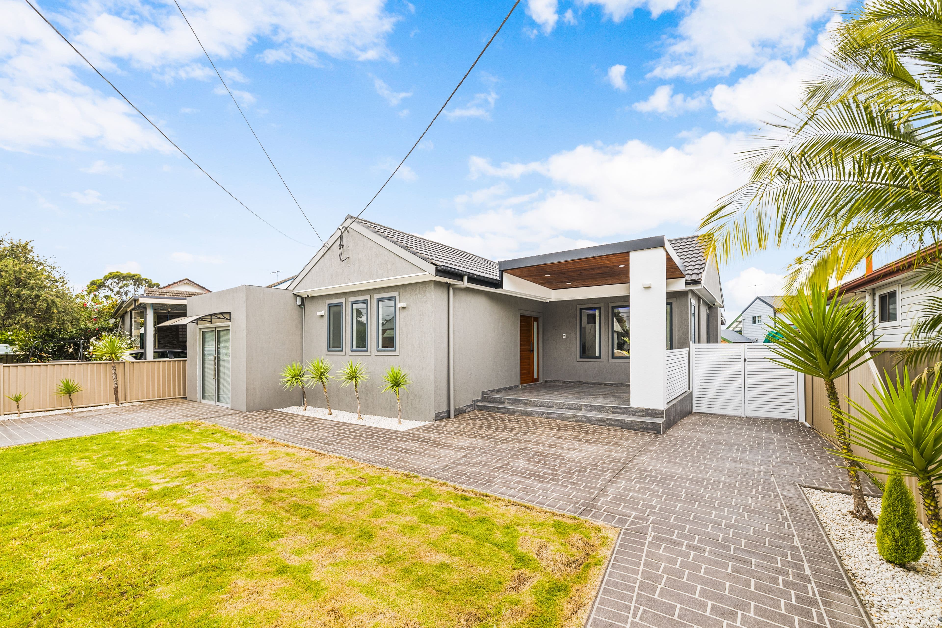 7 Crosby Crescent, Fairfield NSW 2165, Fairfield - Image 1