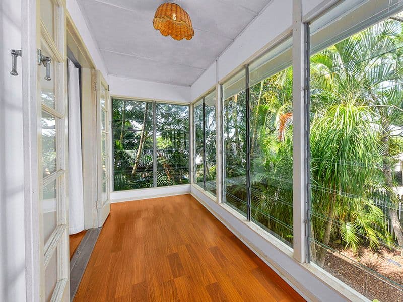 5 Moffatt Street, Scarborough, Scarborough - Thumbnail 2