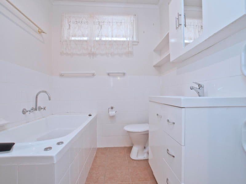 124 Tamarisk Drive, FRANKSTON NORTH VIC 3200, Frankston North - Thumbnail 6