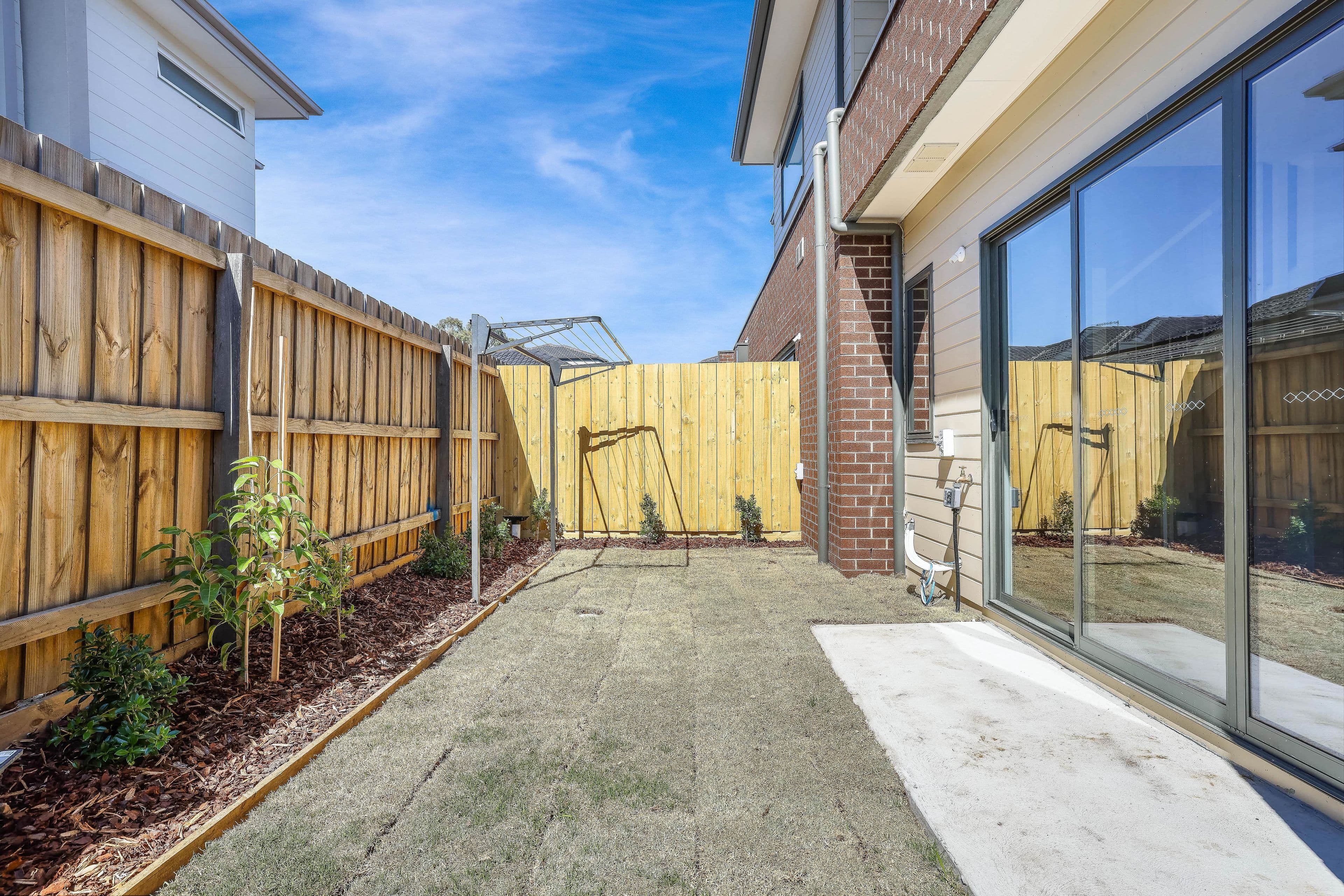 4 Isla Avenue, Glenroy VIC 3046, Glenroy - Thumbnail 3