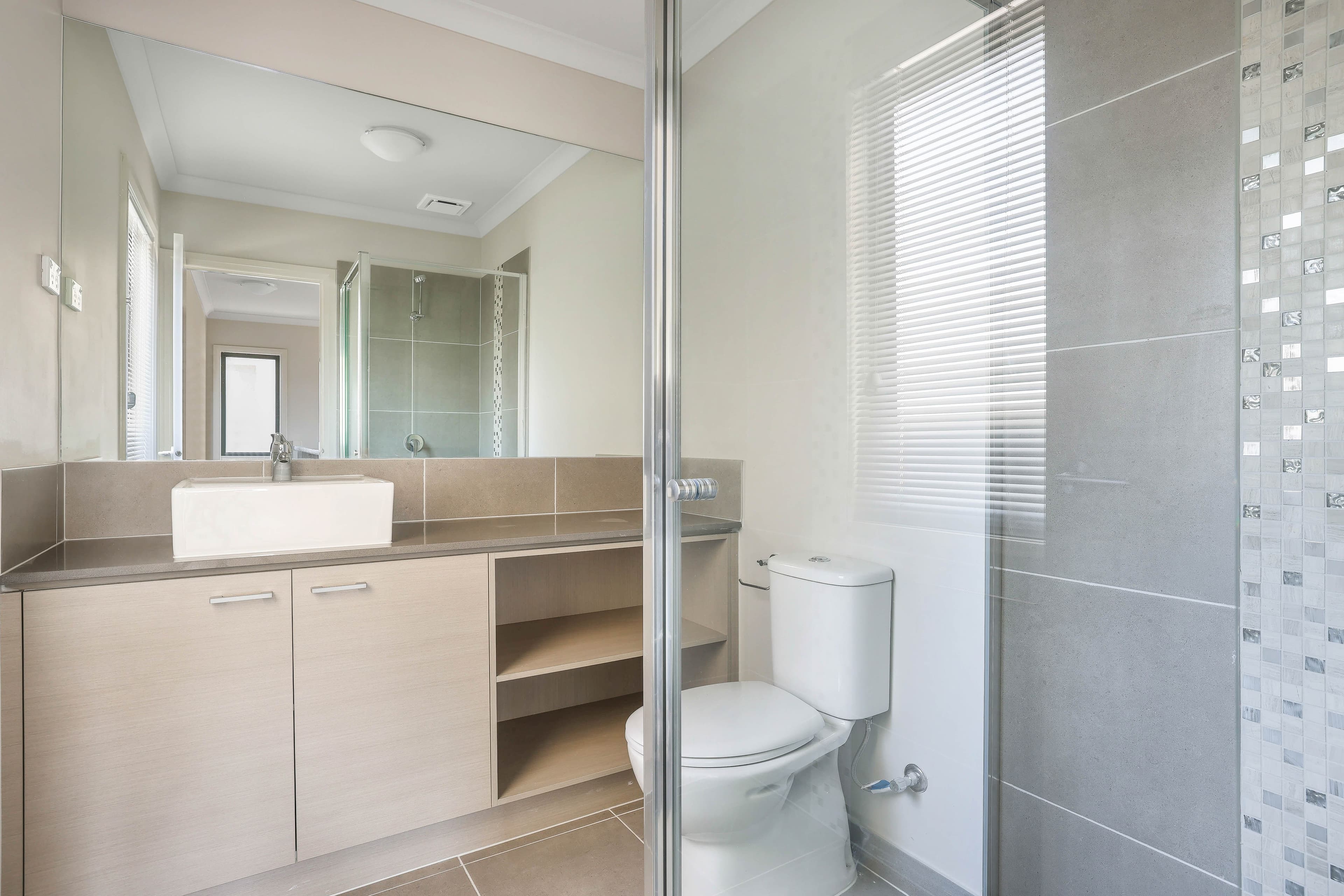 4 Isla Avenue, Glenroy VIC 3046, Glenroy - Thumbnail 5
