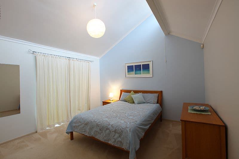 15 Peterborough Avenue, LAKE ILLAWARRA NSW 2528, Lake Illawarra - Thumbnail 7