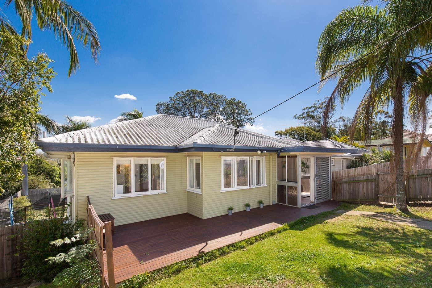 6 Miawela Street, Seven Hills QLD 4170, Seven Hills - Thumbnail 2