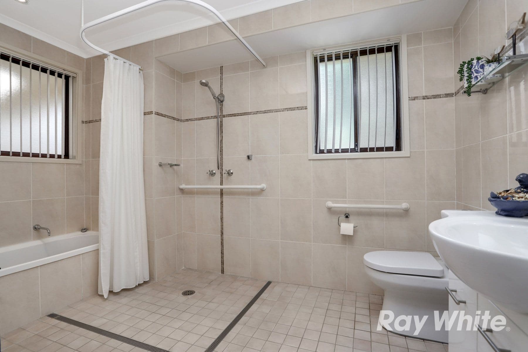2 Kulleroo Crescent, Claremont Meadows NSW 2747, Claremont Meadows - Thumbnail 6