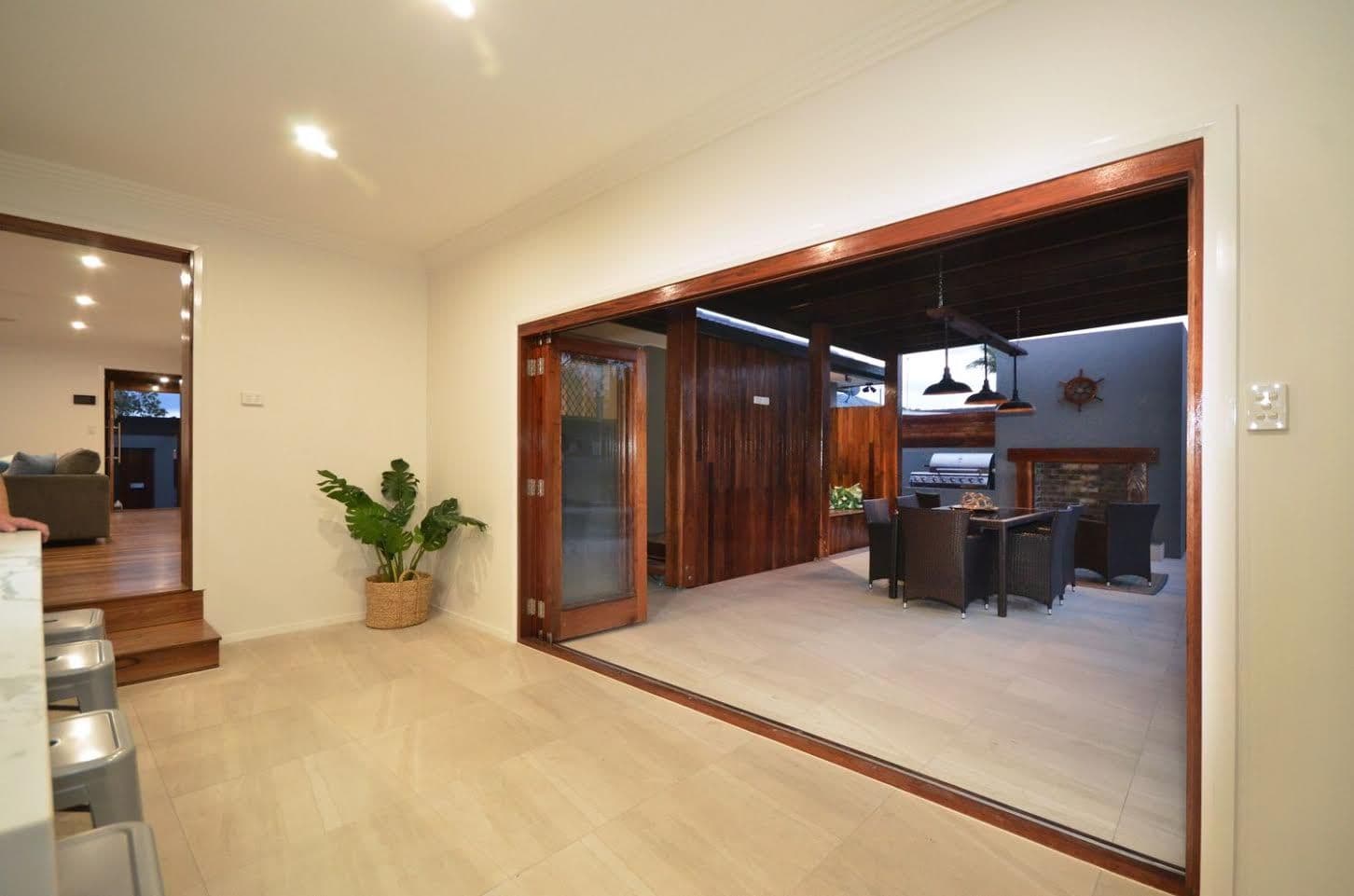 16 Joan Street, Burleigh Waters QLD 4220, Burleigh Waters - Thumbnail 8